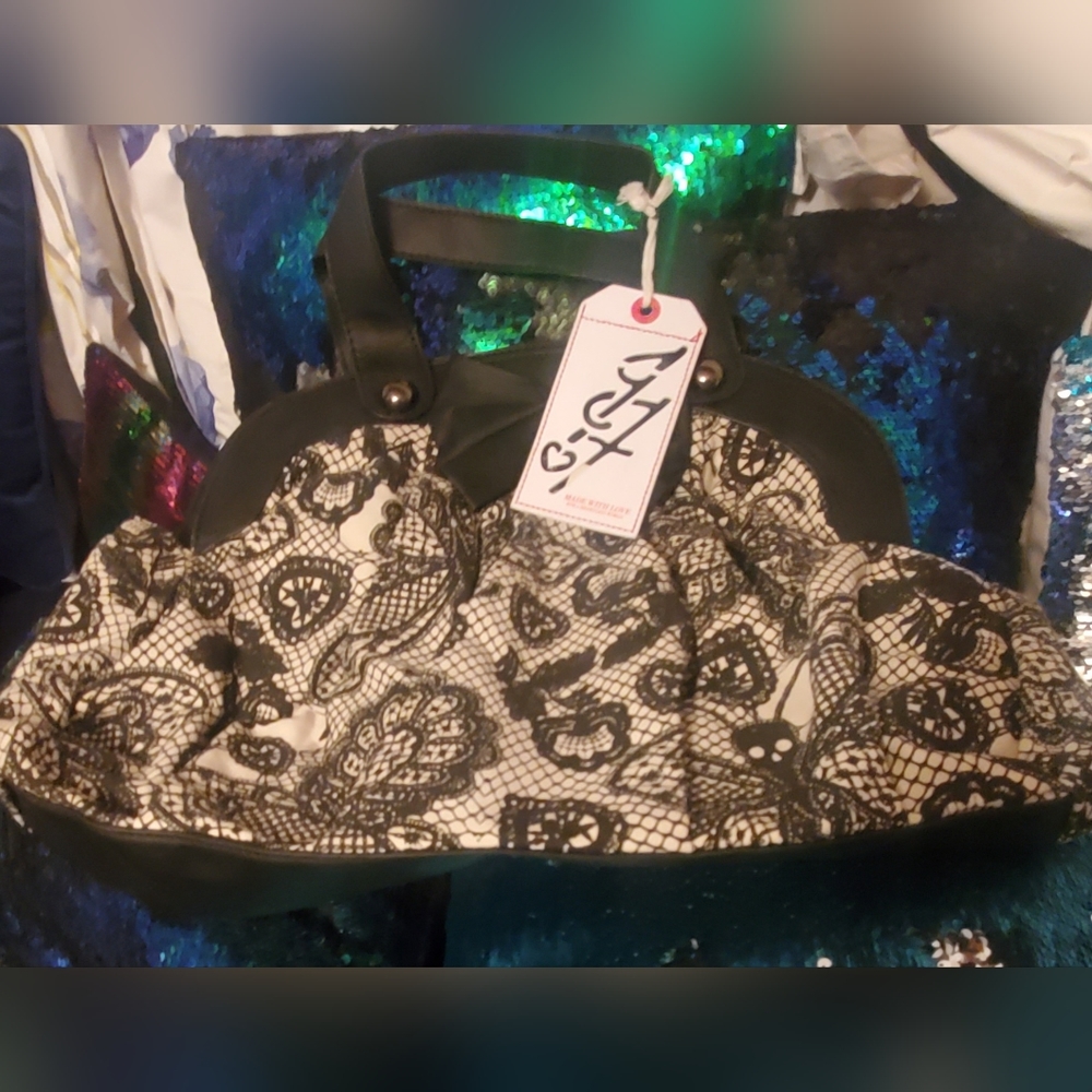 IF Ladies Lace Days Skull Print Bag